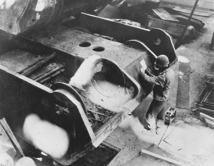 Maus turret at the Krupp factory in Essen, 1945.