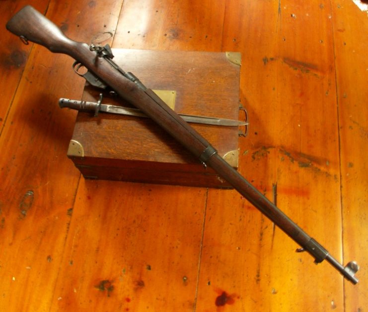 Ross 1910 B rifle By Vaarok CC BY-SA 3.0