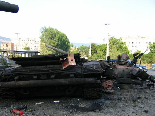 Destroyed Georgian tank in Tskhinvali. By Yana Amelina CC BY-SA 3.0