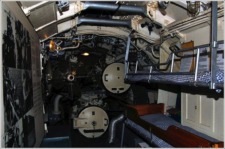 Vesikko Torpedo Room – Skanneri CC BY 3.0