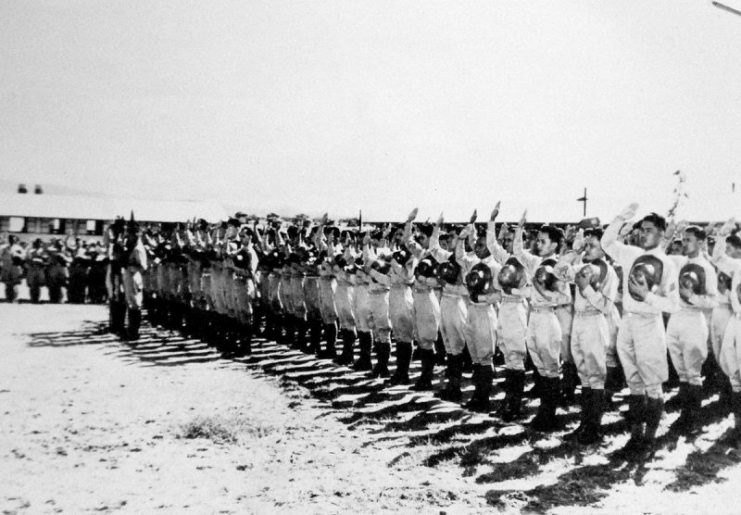 Filipinos Pledge Allegiance to the U.S.