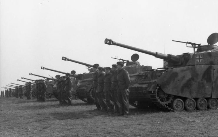 SS-Division “Hitlerjugend”, Panzer IV. By Bundesarchiv – CC BY-SA 3.0 de