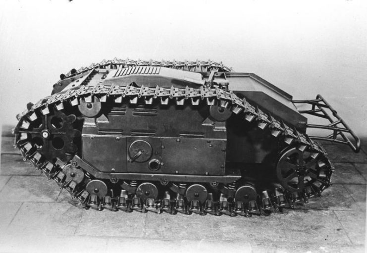 An SdKfz. 303, the petrol powered version of the Goliath. By Bundesarchiv – CC BY-SA 3.0 de