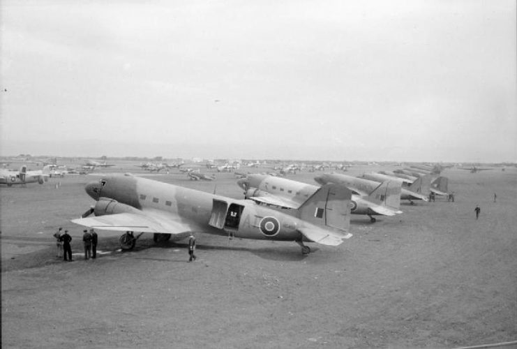 Royal Air Force Special Duties Service: SD Dakotas in Italy.