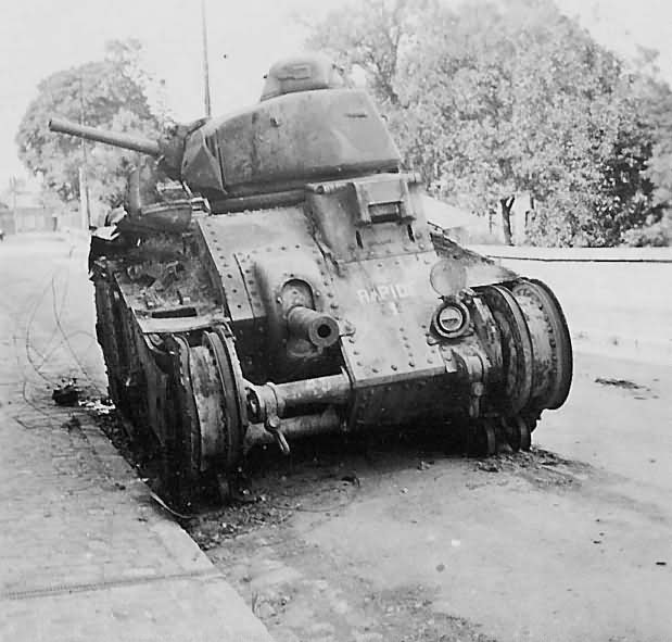 Char B1 bis tank 249 named RAPIDE of the 8th BCC