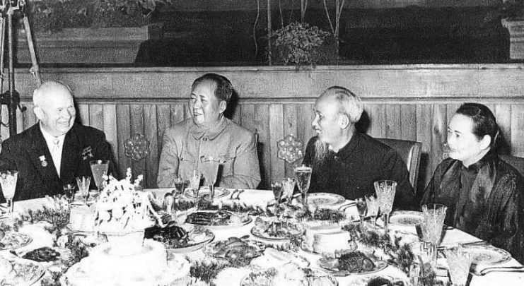 Mao with Nikita Khrushchev, Ho Chi Minh, and Soong Ching-ling during a state dinner in Beijing, 1959