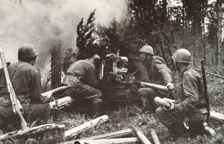 75mm Pak 40 in firing position
