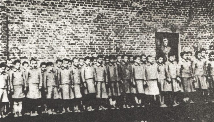 Polish children in Nazi-German labor camp in Dzierżązna near Zgierz. Among the child prisoners were Polish children resettled from Zamojszczyzna (1942-1943)
