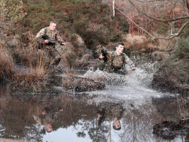 Royal Marine recruits nearing the end of their week-long Commando tests.Photo:Defence Images CC BY-NC-ND 2.0