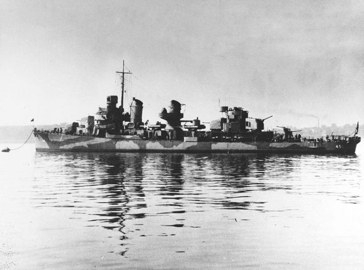 The U.S. Navy destroyer USS O’Bannon (DD-450) in mid-1942, wearing Modified Measure 12 camouflage.