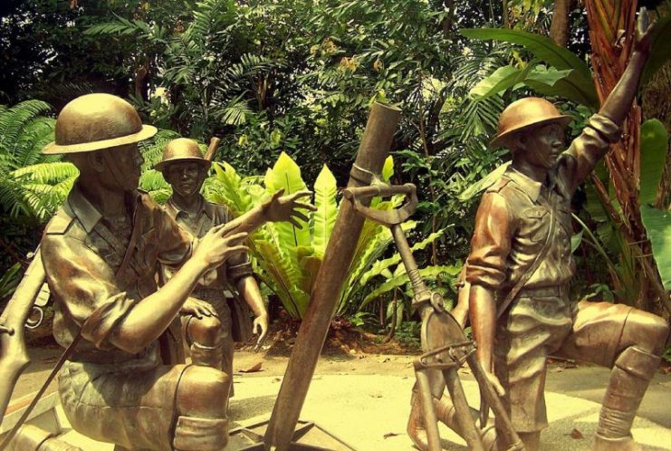 The Malay mortar crew on display at Bukit Chandu. Photo: Soham Banerjee / CC BY 2.0.