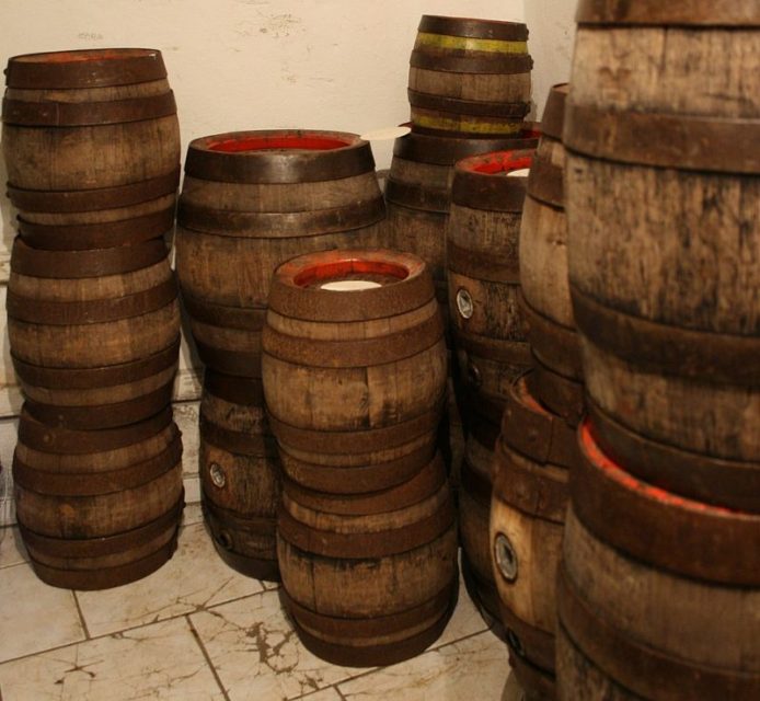 Wooden beer-barrels in Haus Töller, Cologne, Germany. Photo: Superbass / CC BY-SA 3.0