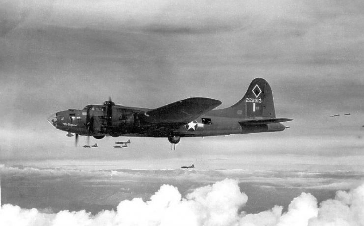 A B-17F of the 99th Bomb Group, with the nearly frameless clear-view bombardier’s nose