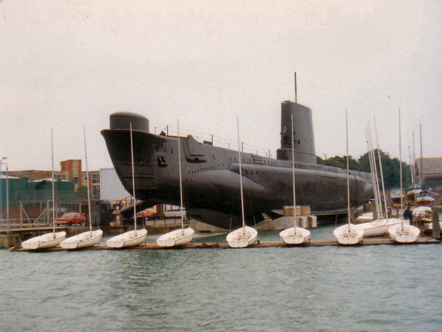 HMS Alliance at Gosport HMS Alliance. Photo: Keith Edkins / CC BY-SA 2.0