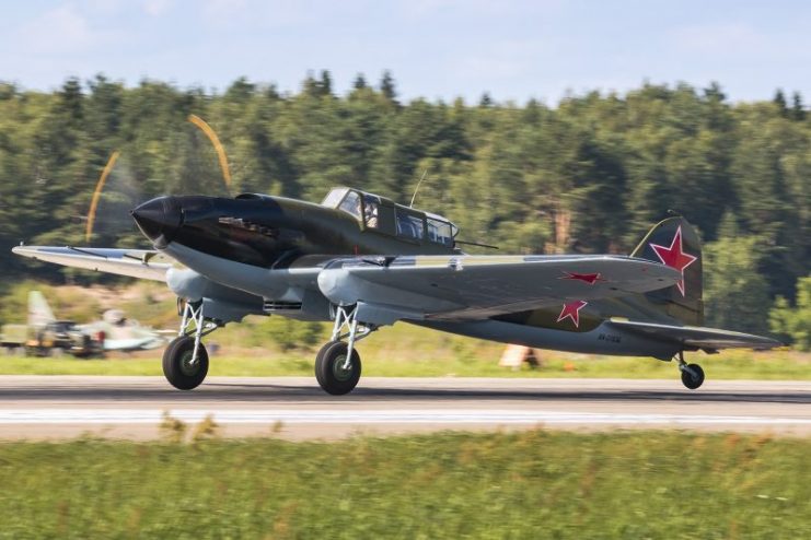 Three Russian aircraft Ilyushin Il-2 “Stormovik over Berlin. Photo: Dmitry Terekhov – IL-2CC BY-SA 2.0