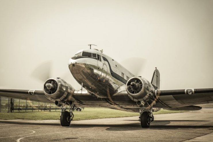 Douglas DC-3