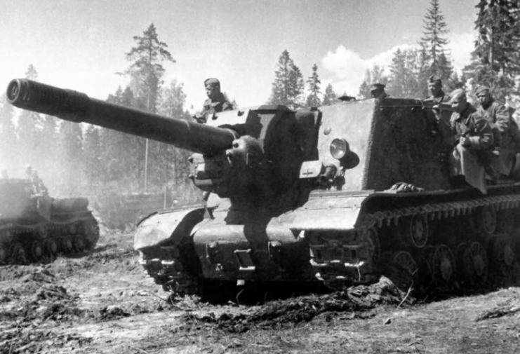 ISU-152 of the 396th Guards SPG Regiment June 1944