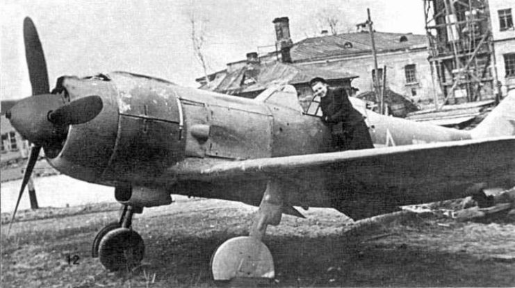 Lavochkin La-5, possibly at Kursk. Photo: Unknown CC BY-SA 3.0