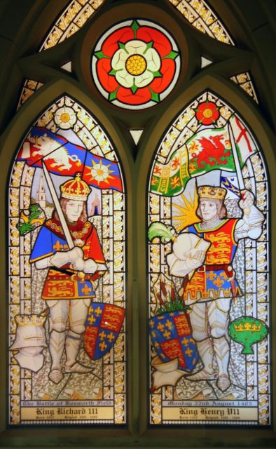 A stained-glass window in St James’s Church, Sutton Cheney, commemorates the Battle of Bosworth fought nearby and the leaders of the combatants, Richard III (left) and Henry VII (right).