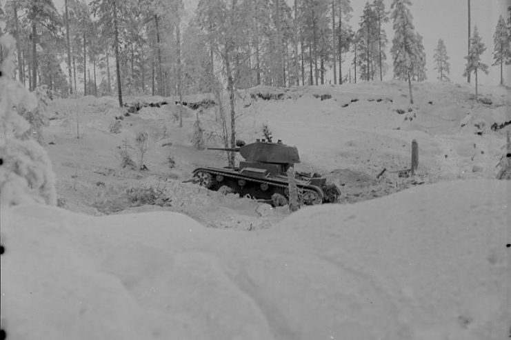 Soviet T-26 Model 1937 “advancing aggressively”, as described by the photographer, on the eastern side of Kollaa River during the battle of Kollaa