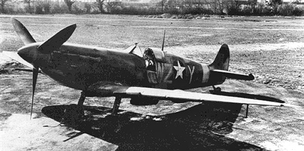 Spitfire V of the US 309th Fighter Squadron, 31st Fighter Group at Atcham Airfield, England