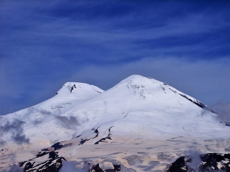 View of Elbrus. Photo: LxAndrew – CC BY-SA 4.0