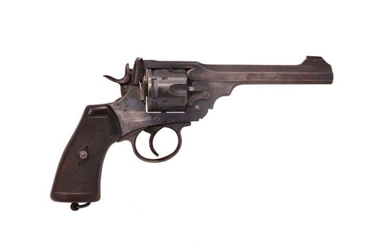 MKVI Service Revolver. Photo: Rama CC BY-SA 2.0 fr