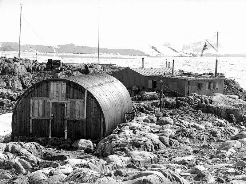 Base A, Port Lockroy, established on 11 Feb 1944. (Photographer: Ivan Mackenzie Lamb, 1944; Reproduced courtesy of the British Antarctic Survey Archives Service. Archives ref: AD6/19/1/A119). Copyright: Crown (expired).