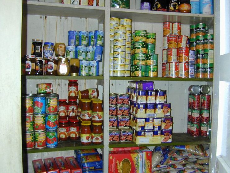 Sealand’s pantry. Rarely was this food eaten, mainly fresh groceries from tesco online were purchased, delivered to the dock, and taken out to Sealand by boat. Photo: Ryan Lackey / CC-BY-SA 2.0