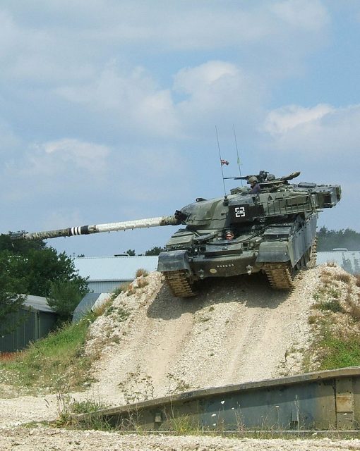 Chieftain display at the Bovington tank museum, 2006. Photo: Andrew Skudder / CC-BY-SA 2.0