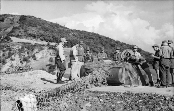 Pantherturm fortification in Italy, 1944. Photo: Bundesarchiv, Bild 101I-587-2267-24 / Wahner / CC-BY-SA 3.0