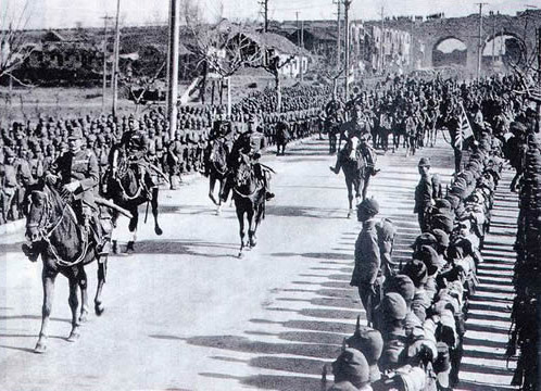 Iwane Matsui enters Nanjing.