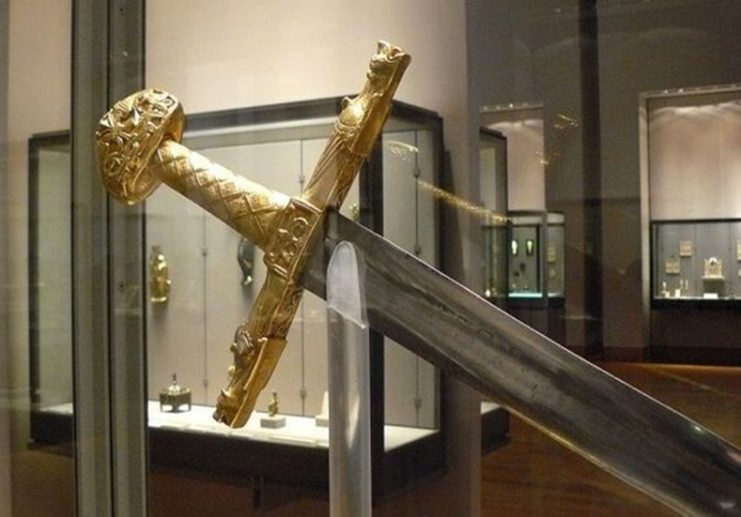 Named Joyeuse, this sword displayed in the Louvre is believed to be the one wielded by the famous Frankish king, Charlemagne. While the weapon has been repaired throughout the various centuries of the Middle Ages, the blade dates to the 10th or 11th century.