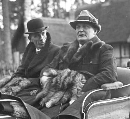 Göring with Lord Halifax at Schorfheide, 20 November 1937 Bundesarchiv, Bild 102-17986 / CC-BY-SA 3.0