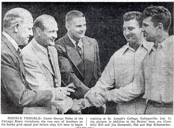 Harold and Ray Schumacher signed by George Halas, meet Bill and Joe Osmanski.Photo: Rjsdotorg CC BY-SA 4.0