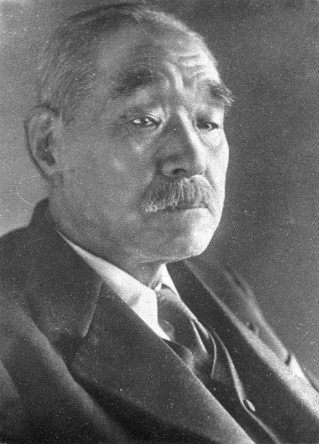 Kantarō Suzuki, 1946.