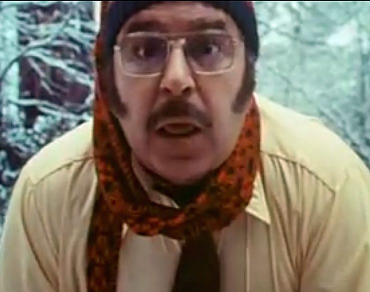 Sorrell Booke in trailer for Devil Times Five (1974)