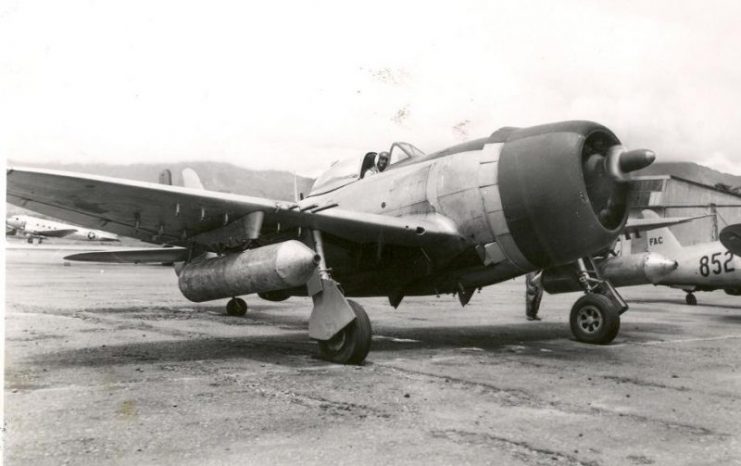 Thunderbolt F-47D P-47.