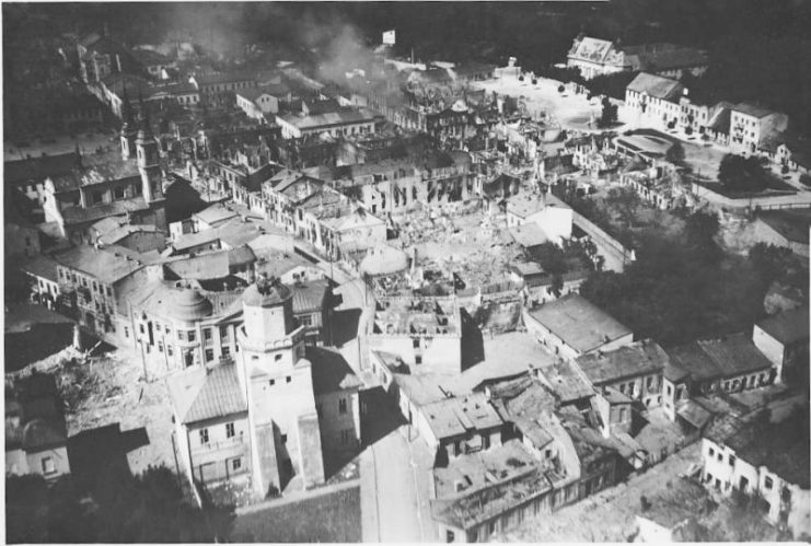 Polish city destroyed by Luftwaffe bombing
