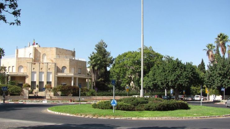 Orde Wingate Square in Jerusalem’s Talbiya neighbourhood.Photo: Yoninah CC BY-SA 3.0