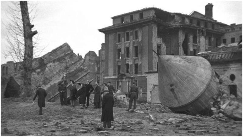 In December 1947, the Russians attempted to demolish the Reich Chancellery and Führerbunker with explosives.