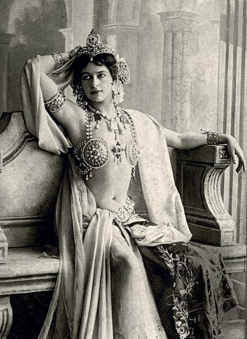 Mata Hari-The Naked Truth of The WW1 Spy | War History Online
