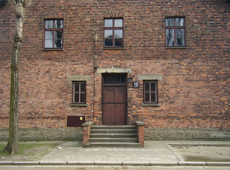 Block 10 – Medical experimentation block in Auschwitz I.Photo: VbCrLf CC BY-SA 4.0