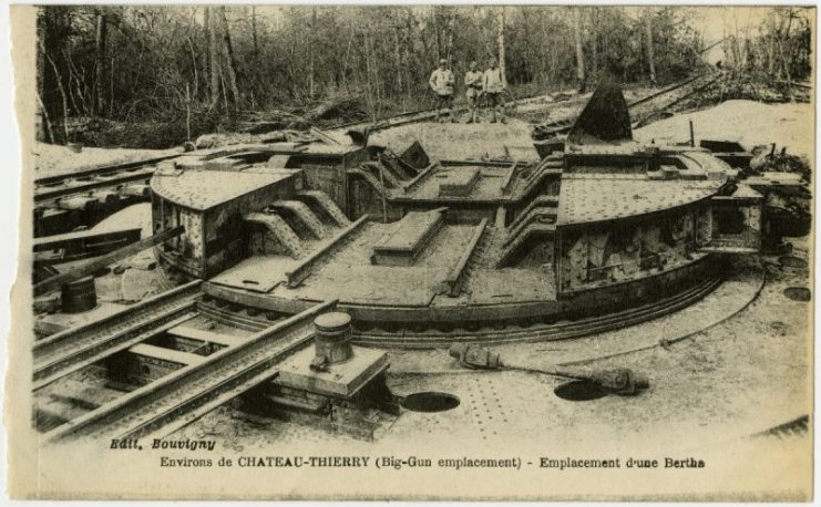A Paris gun turntable mounting, as captured by United States forces near Château-Thierry, 1918 postcard