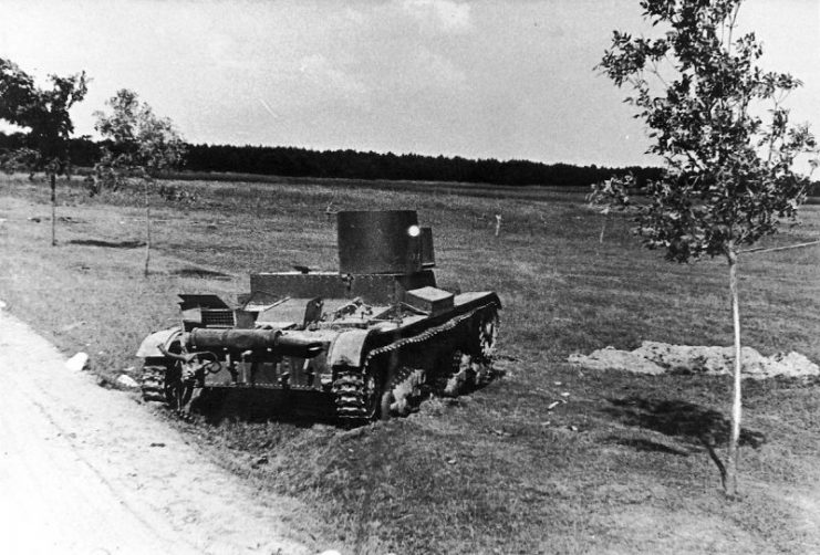 Operation Barbarossa – broken tank