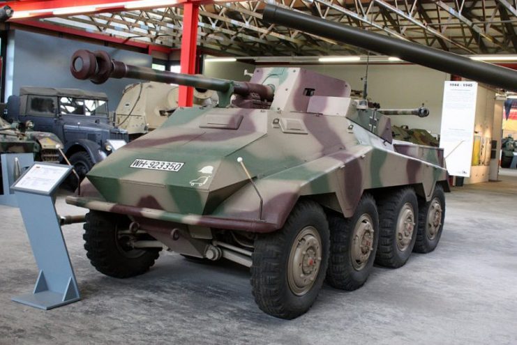 Sd.Kfz. 234 4 Pakwagen, Munster Panzermuseum, Germany.Photo: Banznerfahrer CC BY-SA 3.0