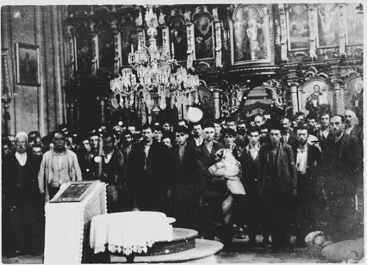 Serb civilians forced to convert to Catholicism by the Ustaše in Glina.