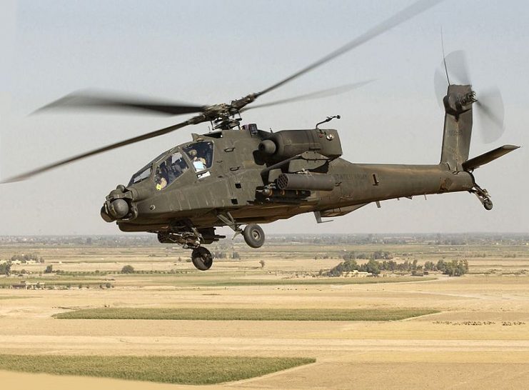 An AH-64 Apache from the U.S. Army’s 101st Aviation Regiment in Iraq