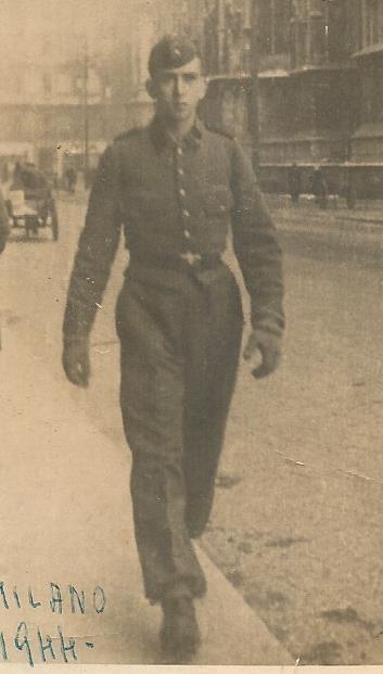 A young Italian enrolled in a German unit – Milano, 1944.