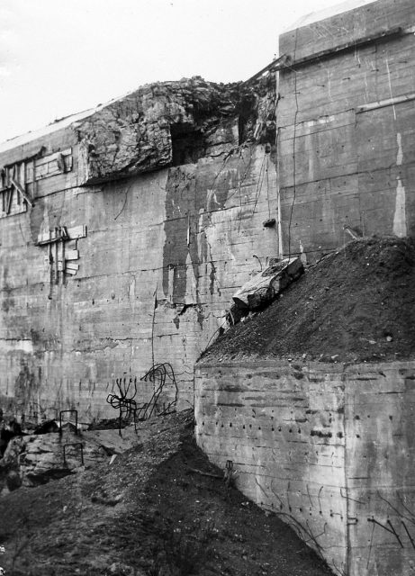 Damage caused by a Tallboy bomb to the roof on the south side of the bunker (1951)